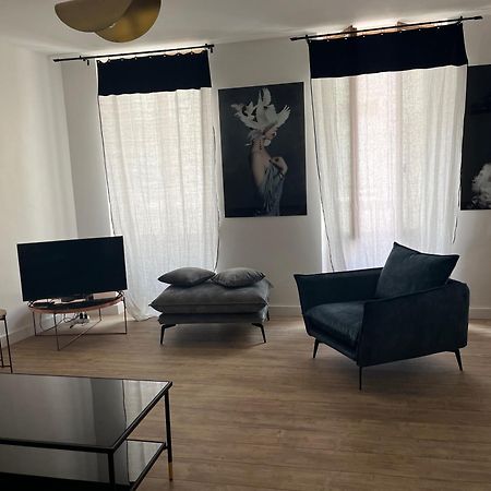 Bel Appartement En Plein Coeur De Carpentras Zewnętrze zdjęcie