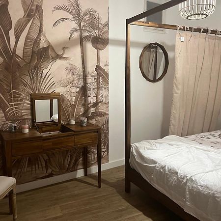 Bel Appartement En Plein Coeur De Carpentras Zewnętrze zdjęcie